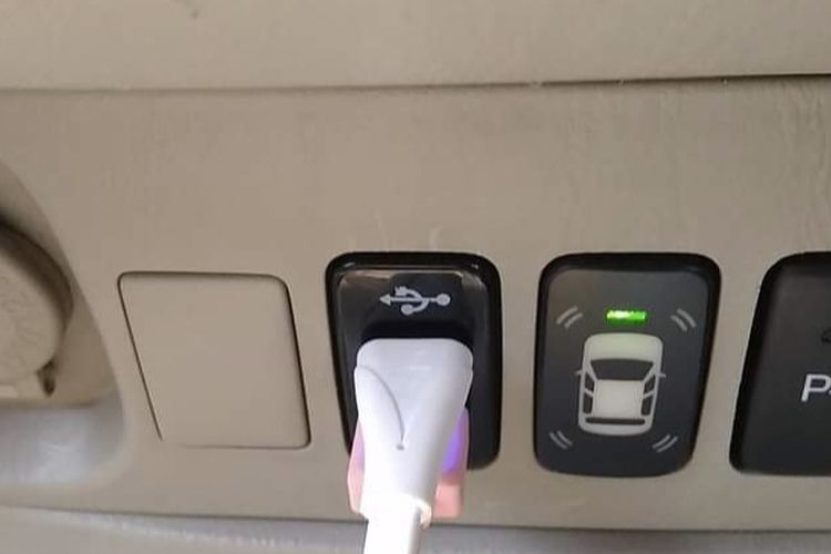 thumbnail Jangan Sembarang Isi Daya Power Bank di Dalam Mobil